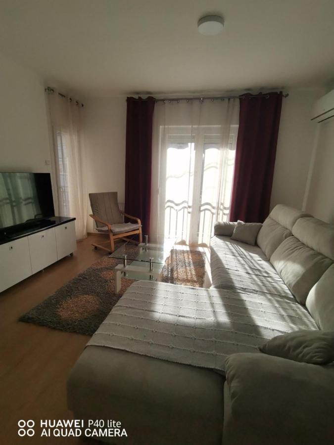 Stojanovic Apartment